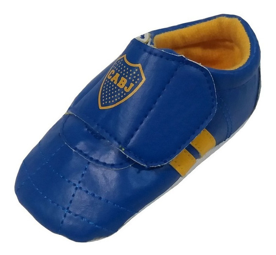 Formas prácticas de combinar las zapatillas Boca con tu guardarropa diario